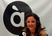 Amparo Martín inaugura las emisiones de Informativos de À Punt Ràdio