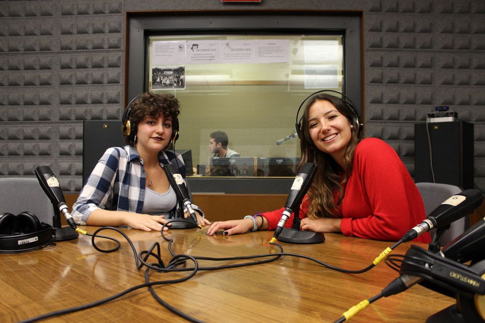 Margarita (left) and María (right) just before going on air