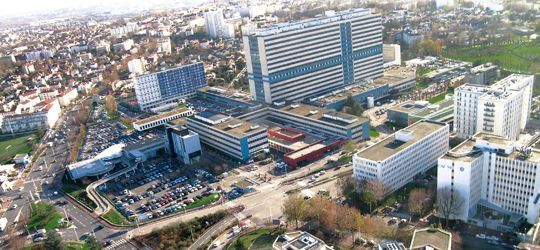 Vista panorámica del Hospital Henri Mondor de Creteil, Francia