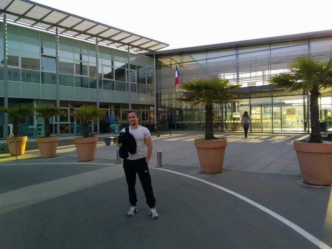Adrien Ramos y su experiencia Erasmus en el Centre Hospitalier de Saintes